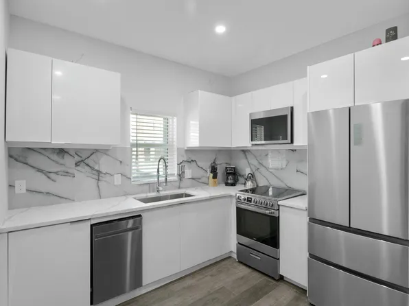 927 S Howard Ave, Tampa, FL