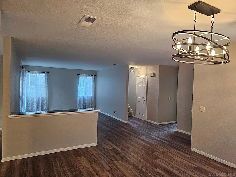 11044 Avenida De Los Lobos — Photo 2