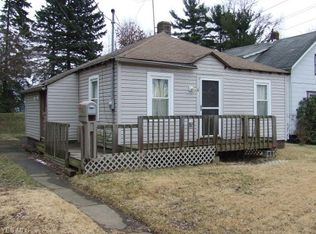 621 Dan St, Akron, OH 44310