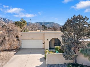 1942 Chandelle Loop NE, Albuquerque, NM 87112