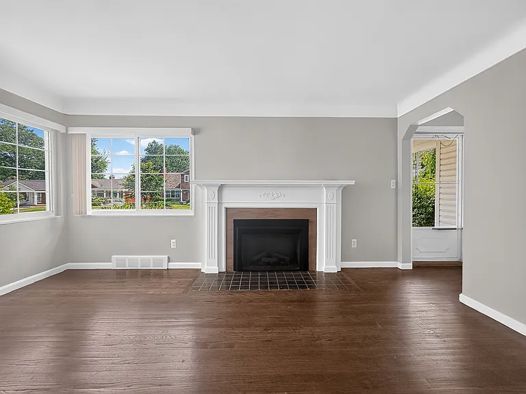 2507 Windemere Rd — Photo 5