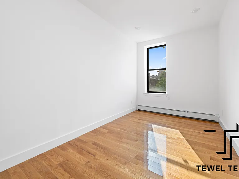 167 W 122nd St #2A — Photo 7