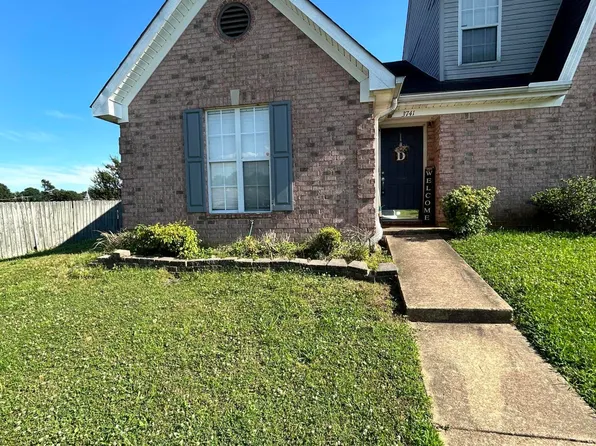 3741 Iron Horse Dr, Horn Lake, MS 38637