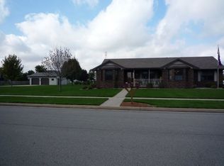 806 Platt Way, Hudson, IL 61748