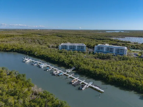 200 Stevens Landing Dr #B-305, Marco Island, FL 34145