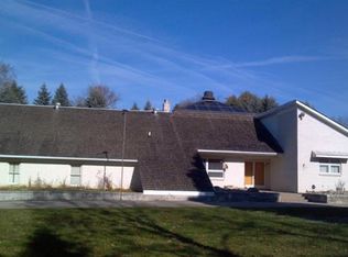 6986 Rattalee Lake Rd, Clarkston, MI 48348