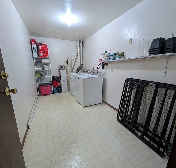 1091 Country Hills Dr — Photo 17