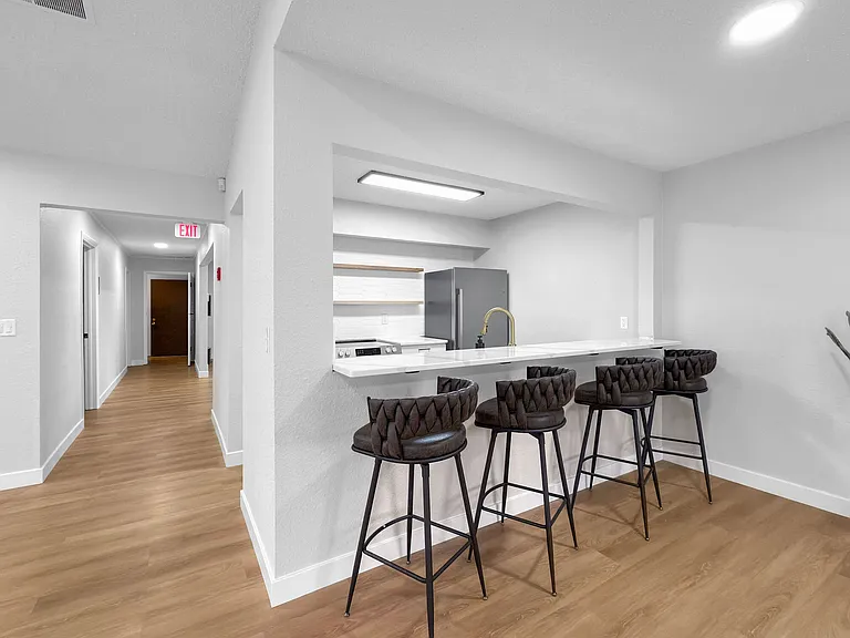 Rock Ridge Commons — Photo 18