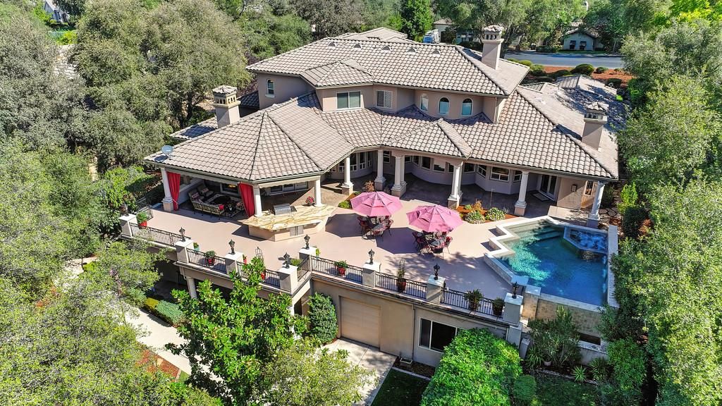 4000 Errante Drive 3