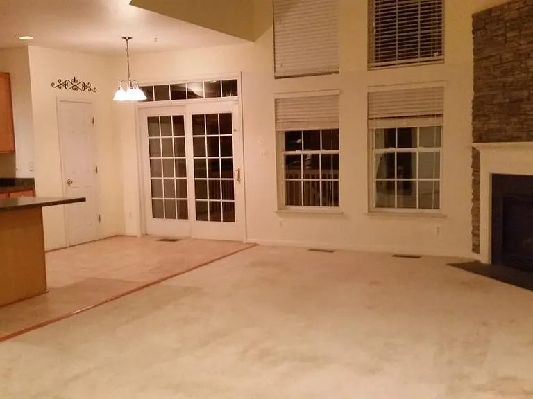 204 Golden Eagle Way — Photo 3