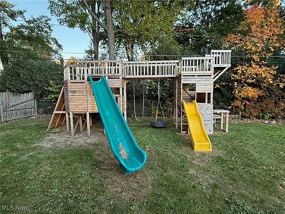 5th image of 8329 Brentwood Dr