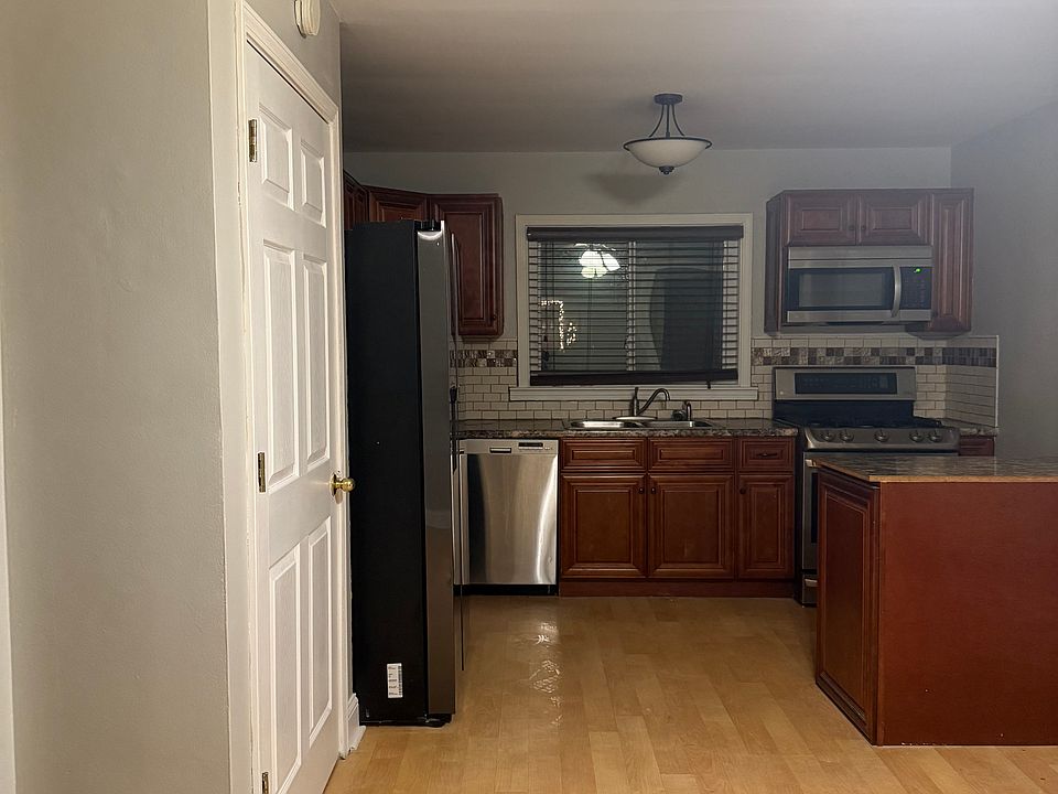 1st image of 9641 S 51st Ave