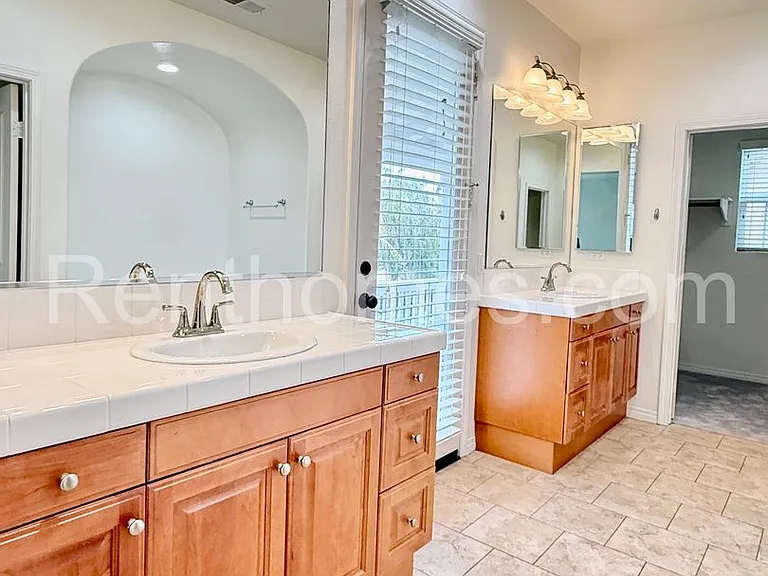 13470 Moonflower Meadows Trl — Photo 28
