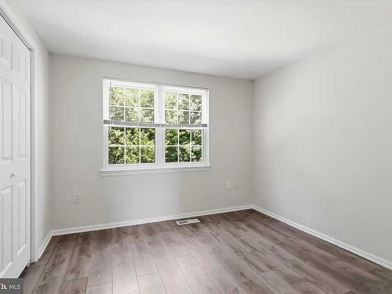 42 Alden Ct — Photo 13