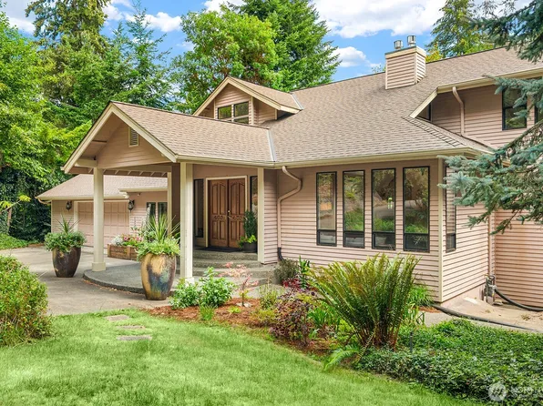 22808 105th Avenue SW, Vashon, WA 98070