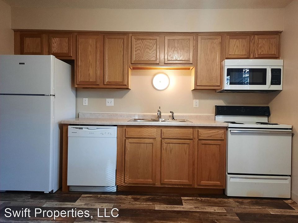1st image of 712 13th St APT 05