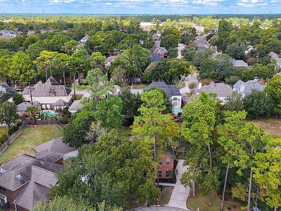 2nd image of 16250 Morningbrook Dr