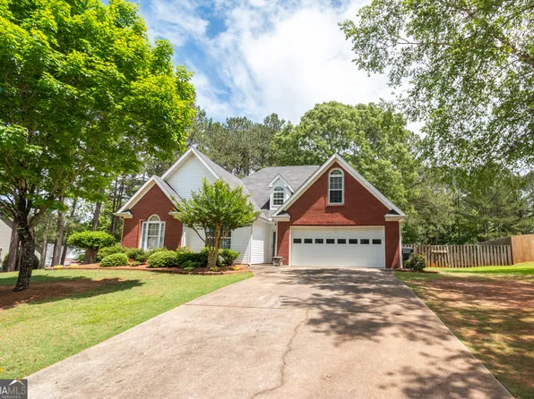 195 Berkshire Dr, Covington, GA 30016
