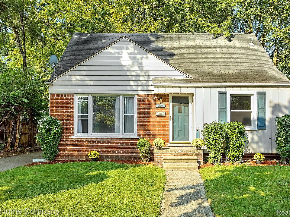 1st image of 23261 Norwood St