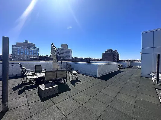 Rented by Four Seasons of NY Inc | media 20