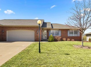 511 S Hampton Cv, Peoria, IL 61607