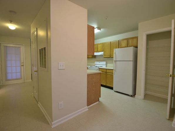 8825 Mont Carmel Ln #4