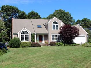 4 Brookside Cir, Mashpee, MA 02649