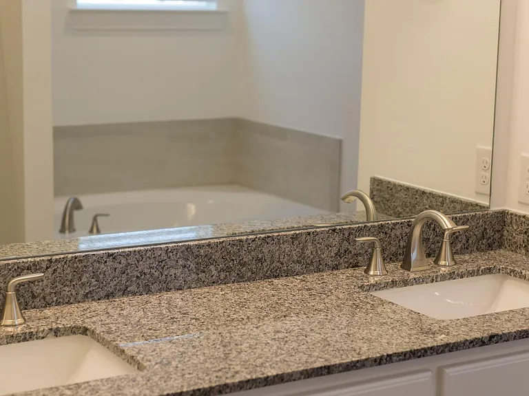 5829 Lake Shelf Dr — Photo 21
