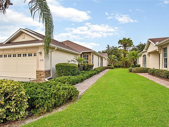 3rd image of 29644 Niagara Ct