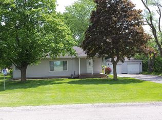 2491 S Sasse Rd, Midland, MI 48640