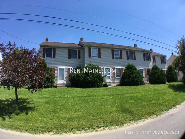 71 Valley View Ln, Bangor, ME