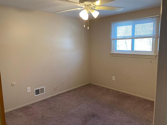 4th image of 2631 Lovington Dr #2635