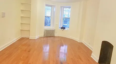 Rented by United Realty Equities