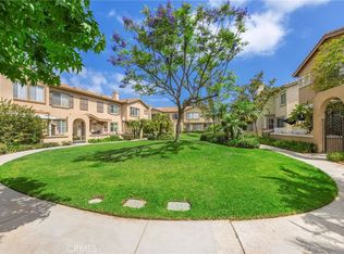 448 N Londonderry Ln Unit D, Orange, CA
