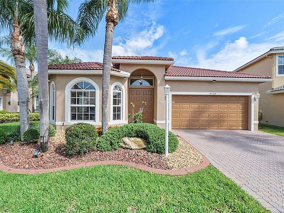 5th image of 4728 NW 120th Drive