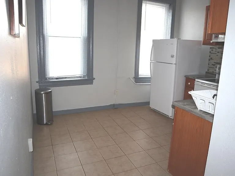 3506 Iowa Ave #1-2 — Photo 11