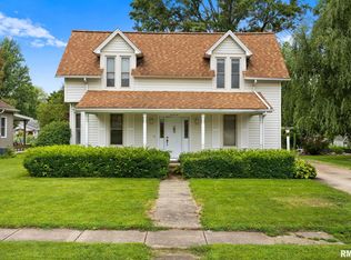 309 N Sampson St, Tremont, IL 61568