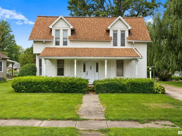 309 N Sampson St, Tremont, IL 61568