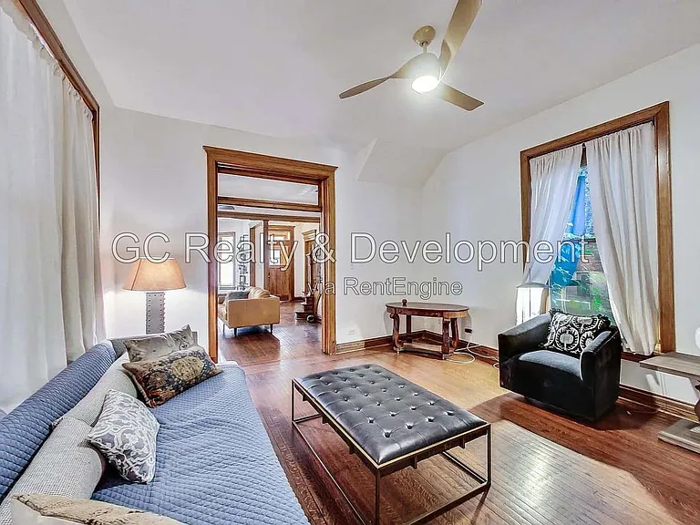 4936 S Saint Lawrence Ave — Photo 5
