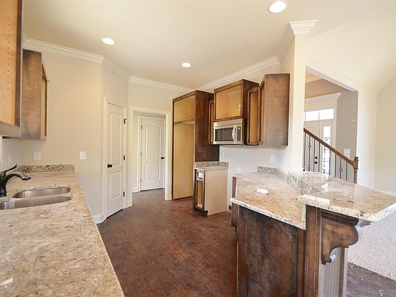 4th image of 829 Manner Lane 58 58 Lot C