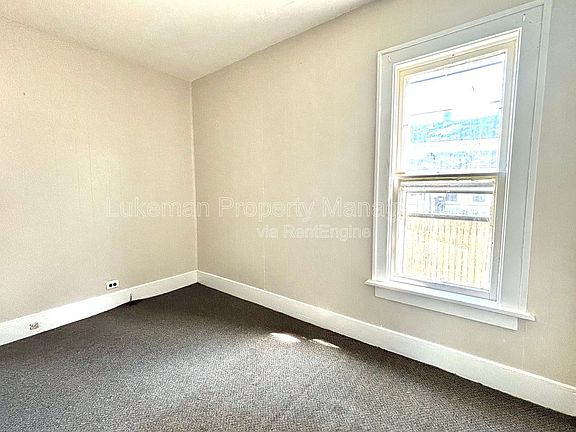5th image of 1011 N Church St #A