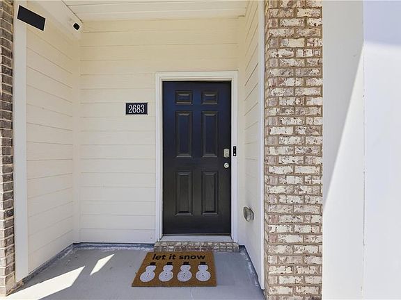 2nd image of 2683 Paxton Pl