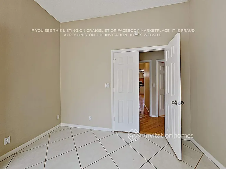 10347 NW 50th Ct — Photo 7