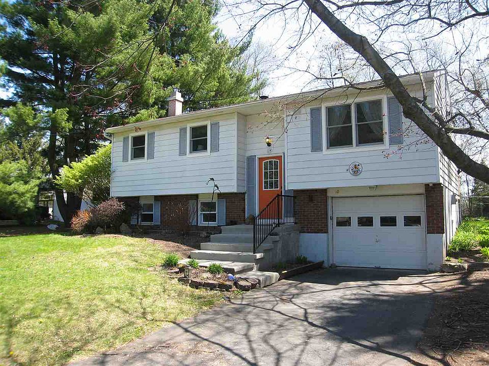 1st image of 30 Bell Ln