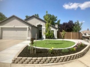 8825 Alder Grove Pl, Elk Grove, CA 95624