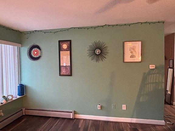 4th image of 2315 Packard St APT A107