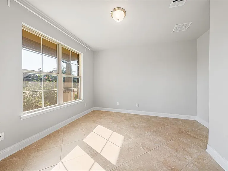8835 Japonica Dr — Photo 9