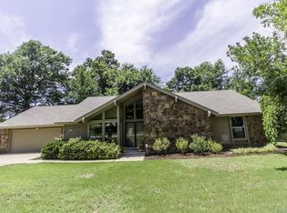 7450 S Indianapolis Ave, Tulsa, OK 74136