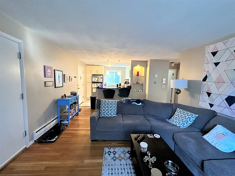 57 Lionel Ave #F — Photo 3