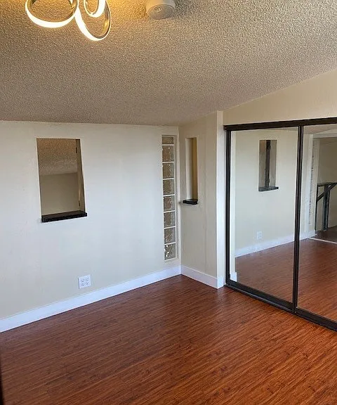 1943 Vista Del Mar Ave #7 — Photo 9